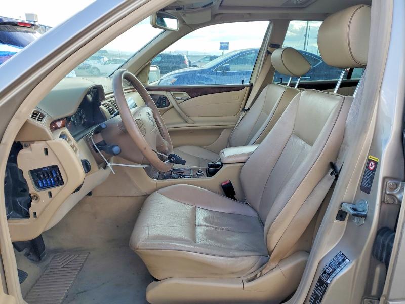 Aukcja sprzedaży 2001 Mercedes-benz E, vin: WDBJF83J61X050690, numer aukcji: 77290185