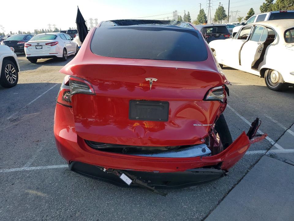 Продажа на аукционе авто 2021 Tesla Model Y, vin: 5YJYGDEE7MF282705, номер лота: 78560865