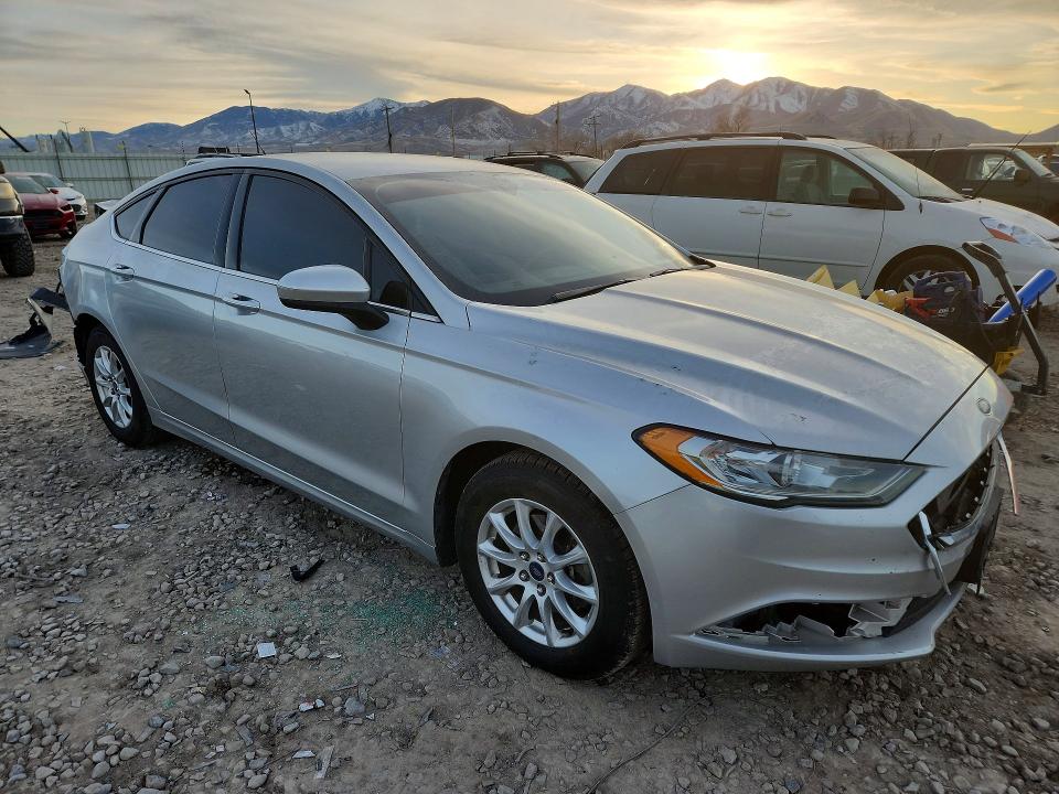 2017 Ford Fusion მანქანა იყიდება აუქციონზე, vin: 3FA6P0G72HR317269, აუქციონის ნომერი: 75781995