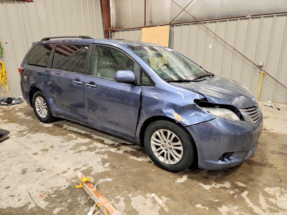 Продаж на аукціоні авто 2015 Toyota Sienna, vin: 5TDYK3DC4FS575565, номер лоту: 74078725