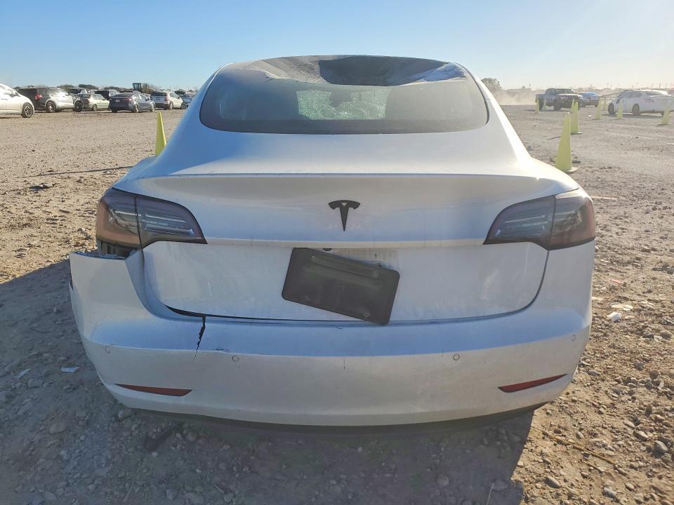 Продажа на аукционе авто 2020 Tesla Model 3, vin: 5YJ3E1EA1LF747151, номер лота: 76602775