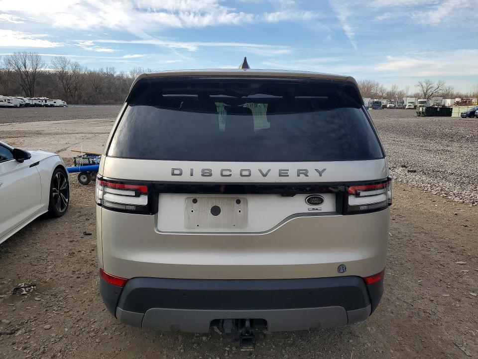 Продажа на аукционе авто 2017 Land Rover Discovery, vin: SALRGBBVXHA037322, номер лота: 77735595