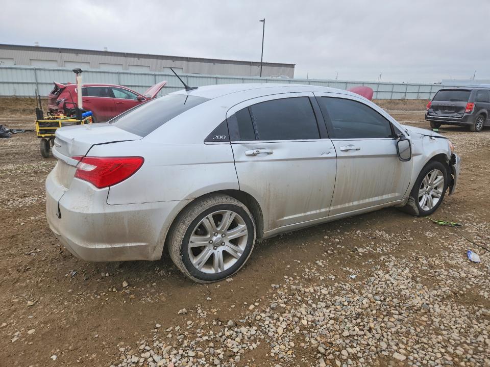 2012 Chrysler 200 მანქანა იყიდება აუქციონზე, vin: 1C3CCBAB2CN318407, აუქციონის ნომერი: 76112575