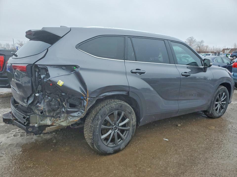 2021 Toyota Highlander მანქანა იყიდება აუქციონზე, vin: 5TDFZRBH5MS107801, აუქციონის ნომერი: 77015825