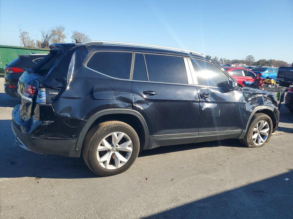 2019 Volkswagen Atlas მანქანა იყიდება აუქციონზე, vin: 1V2WR2CA0KC531487, აუქციონის ნომერი: 76415745
