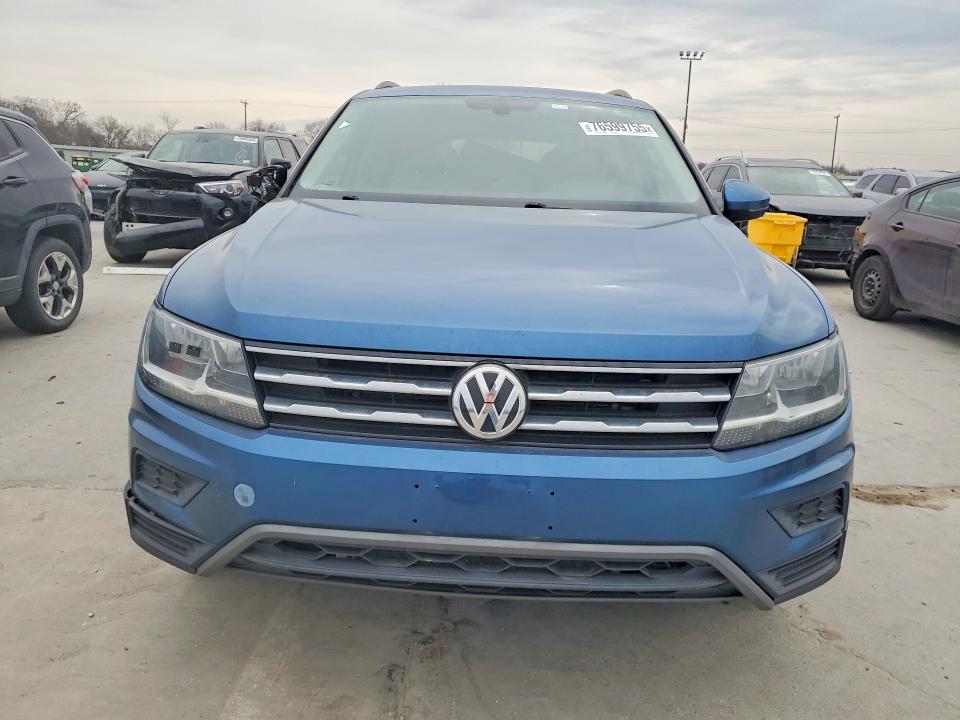 Продажа на аукционе авто 2020 Volkswagen Tiguan, vin: 3VV3B7AX3LM094633, номер лота: 76599755