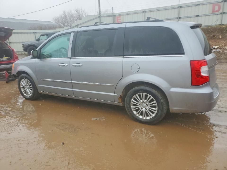 Продажа на аукционе авто 2013 Chrysler Town & Cou, vin: 2C4RC1CG8DR682697, номер лота: 77322835