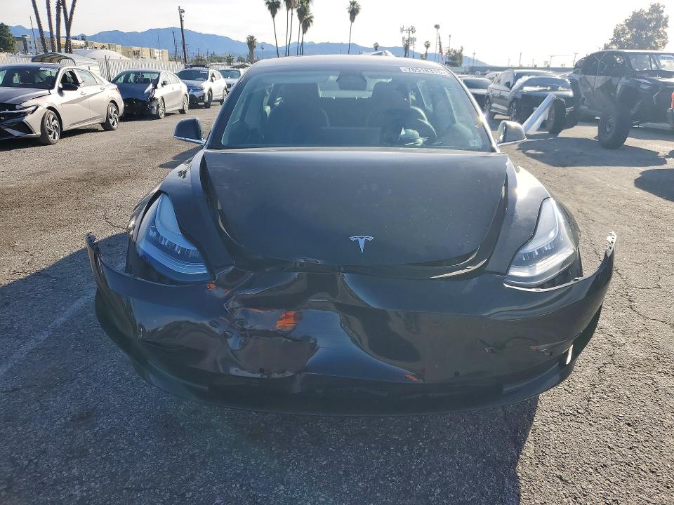 78518315 :رقم المزاد ، 5YJ3E1EA2LF645485 vin ، 2020 Tesla Model 3 مزاد بيع