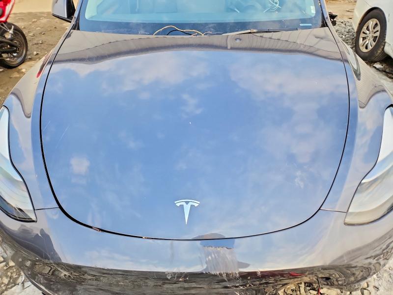 2023 Tesla Model Y მანქანა იყიდება აუქციონზე, vin: 7SAYGDEE2PA193239, აუქციონის ნომერი: 77164025