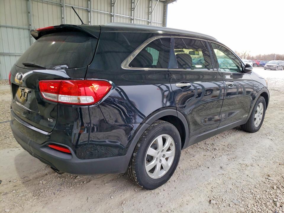 Продажа на аукционе авто 2017 Kia Sorento, vin: 5XYPGDA5XHG312148, номер лота: 78782655
