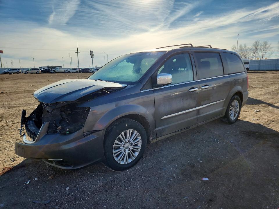 Продажа на аукционе авто 2015 Chrysler Town & Country, vin: 2C4RC1CGXFR674118, номер лота: 76156945