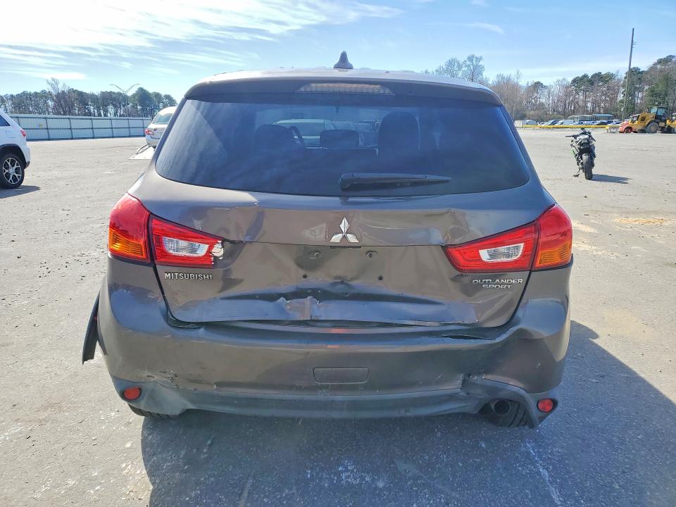 78441965 :رقم المزاد ، JA4AP3AU3HZ005875 vin ، 2017 Mitsubishi Outlander Sport مزاد بيع