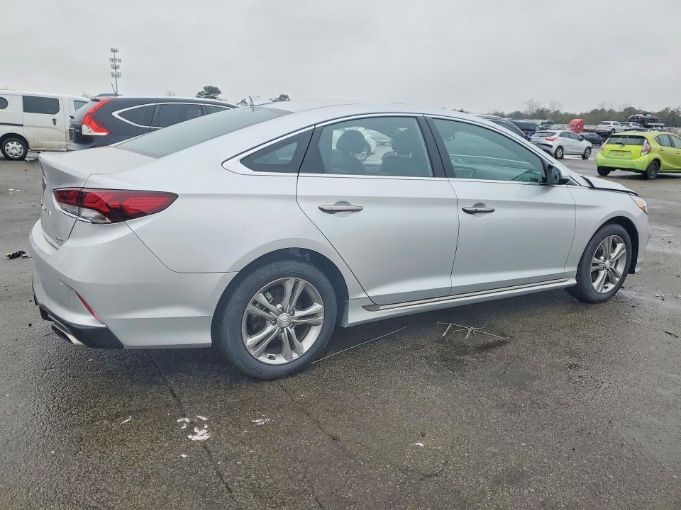 2018 Hyundai Sonata მანქანა იყიდება აუქციონზე, vin: 5NPE34AF9JH723776, აუქციონის ნომერი: 77484395