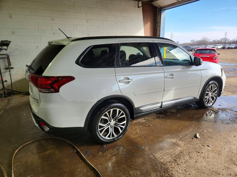 Продаж на аукціоні авто 2016 Mitsubishi Outlander, vin: JA4AD3A36GZ036908, номер лоту: 78981185