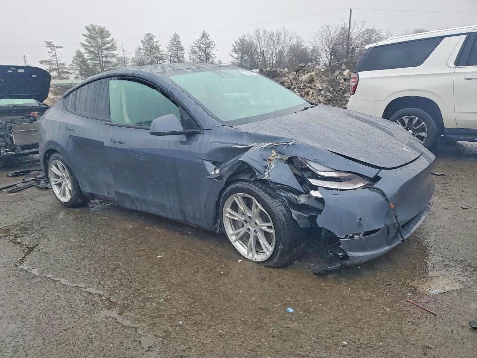 77738625 :رقم المزاد ، 7SAYGDEE3NA018690 vin ، 2022 Tesla Model Y مزاد بيع
