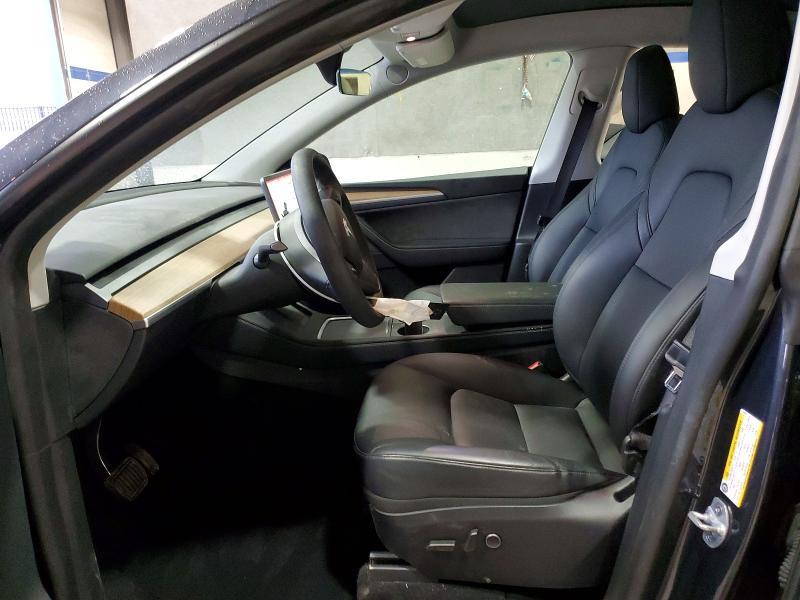 79030475 :رقم المزاد ، 7SAYGDEEXSA354073 vin ، 2025 Tesla Model Y مزاد بيع