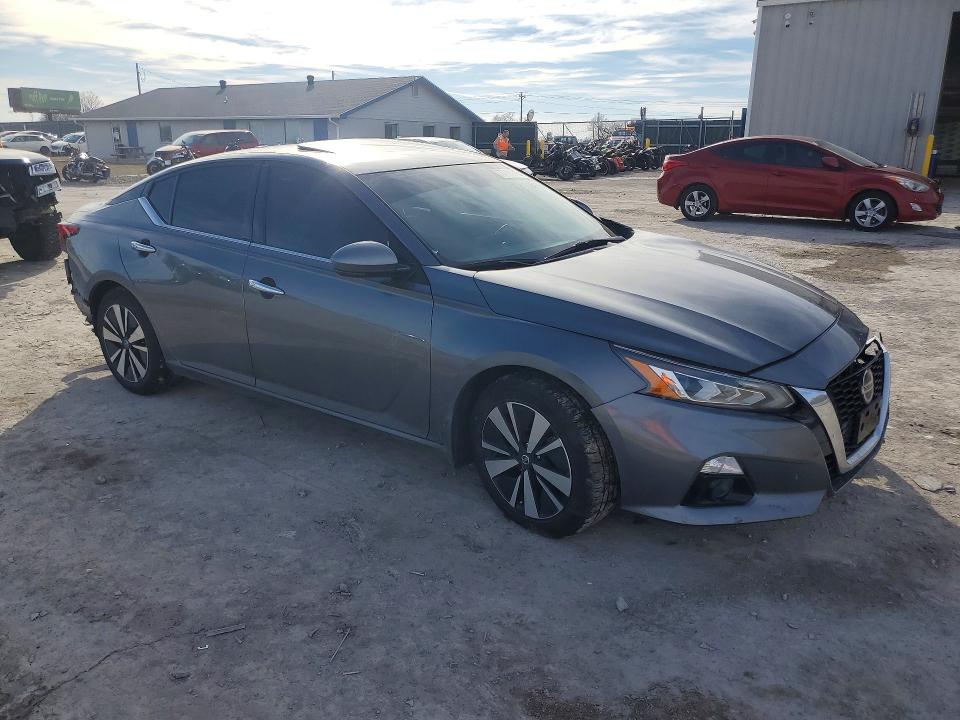 Продажа на аукционе авто 2021 Nissan Altima, vin: 1N4BL4EV3MN349650, номер лота: 77090015