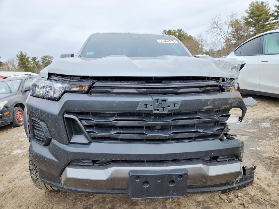 77564115 :رقم المزاد ، 1GCPTEEK5S1230157 vin ، 2025 Chevrolet Colorado مزاد بيع