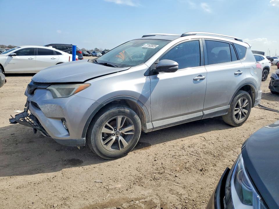 Aukcja sprzedaży 2017 Toyota Rav4, vin: 2T3WFREV9HW384045, numer aukcji: 77163925