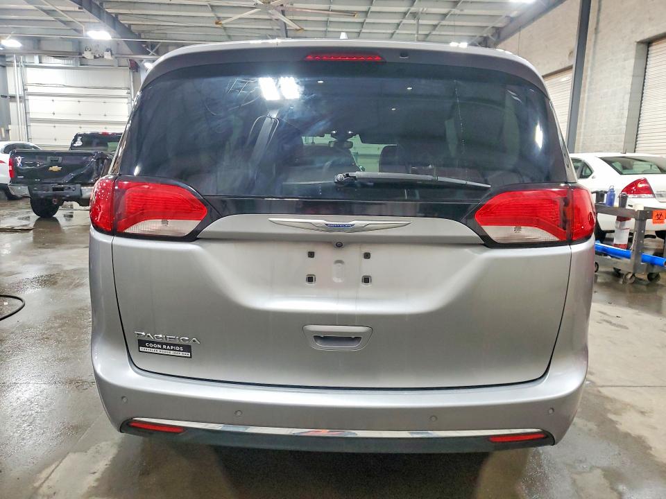 2017 Chrysler Pacifica მანქანა იყიდება აუქციონზე, vin: 2C4RC1EG9HR677009, აუქციონის ნომერი: 76559595