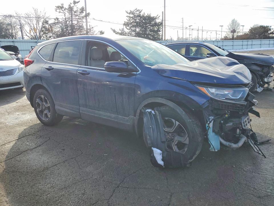 Aukcja sprzedaży 2018 Honda Cr-v, vin: 7FARW2H8XJE024972, numer aukcji: 76620205