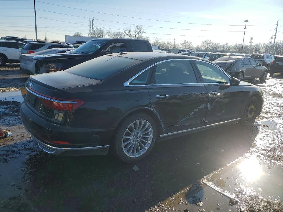 Продаж на аукціоні авто 2020 Audi A8, vin: WAU8EAF85LN004282, номер лоту: 76997115