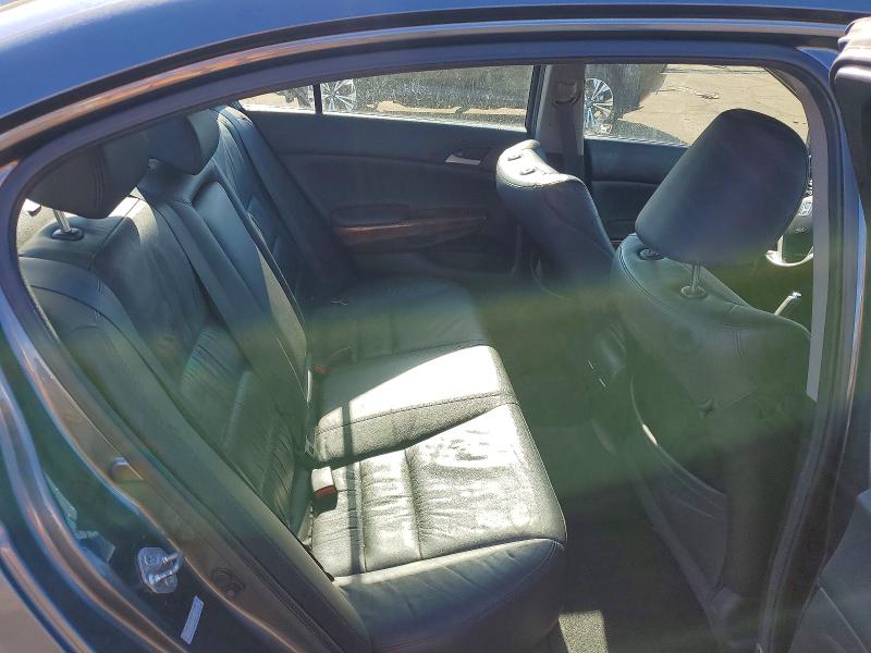 76577925 :رقم المزاد ، 1HGCP3F86BA009789 vin ، 2011 Honda Accord مزاد بيع