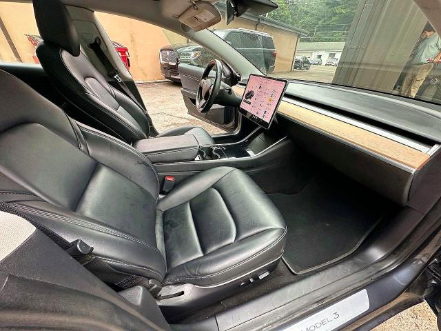 2018 Tesla Model 3 მანქანა იყიდება აუქციონზე, vin: 5YJ3E1EB1JF119497, აუქციონის ნომერი: 75957515