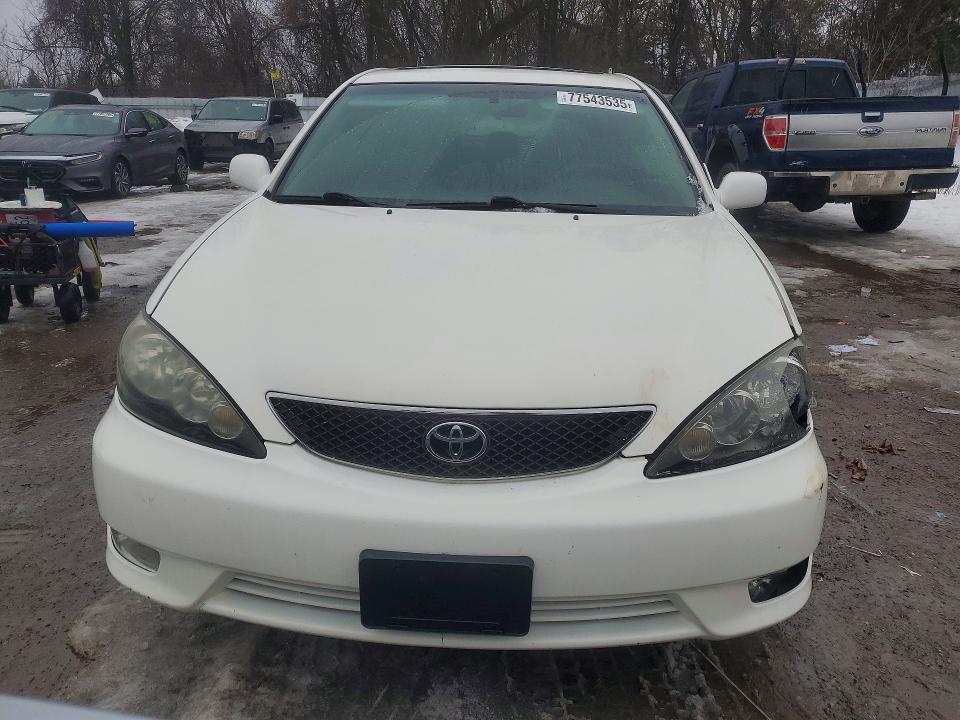 Продажа на аукционе авто 2005 Toyota Camry, vin: 4T1BE32K45U565910, номер лота: 77543535