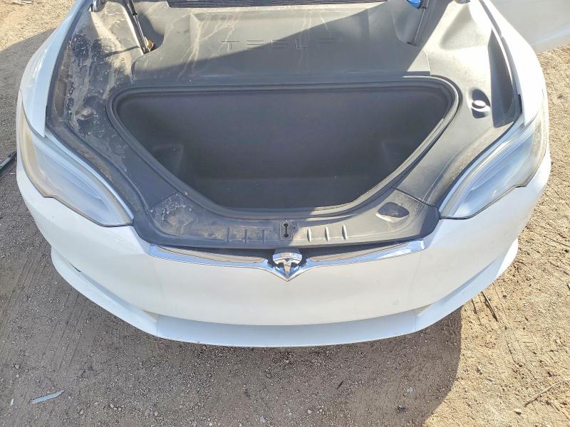 76136145 :رقم المزاد ، 5YJSA1E43KF330923 vin ، 2019 Tesla Model S مزاد بيع