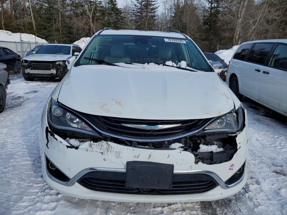 Продаж на аукціоні авто 2018 Chrysler Pacifica, vin: 2C4RC1N70JR145010, номер лоту: 78702295