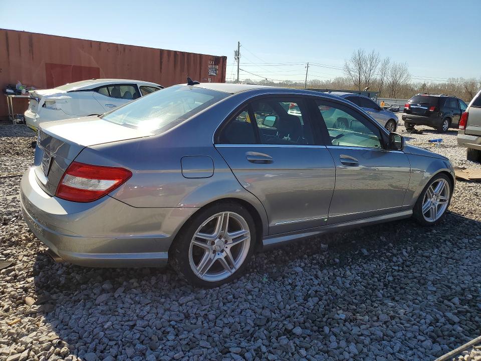 77138395 :رقم المزاد ، WDDGF54X39R051492 vin ، 2009 Mercedes-benz C مزاد بيع