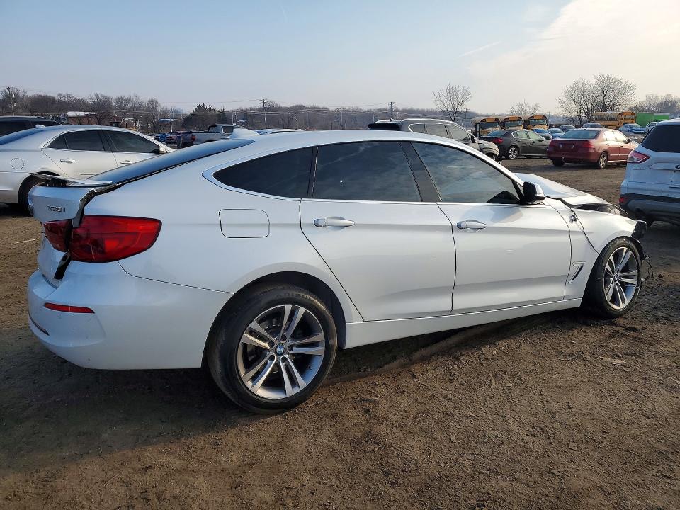 2017 Bmw 330 მანქანა იყიდება აუქციონზე, vin: WBA8Z9C53HG453212, აუქციონის ნომერი: 77130455