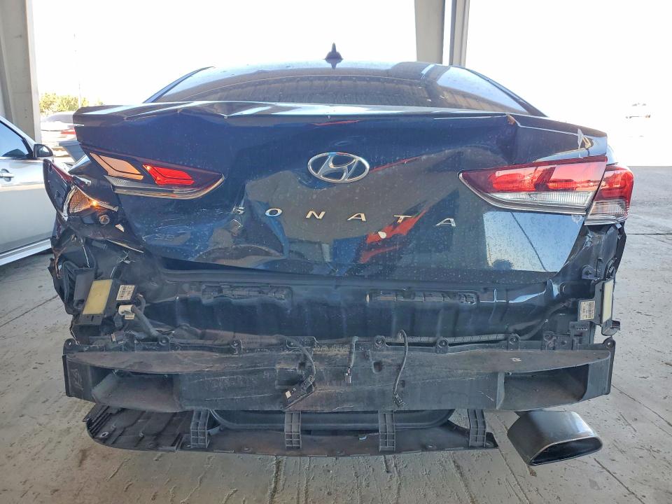 76076855 :رقم المزاد ، 5NPE24AF8JH621520 vin ، 2018 Hyundai Sonata مزاد بيع