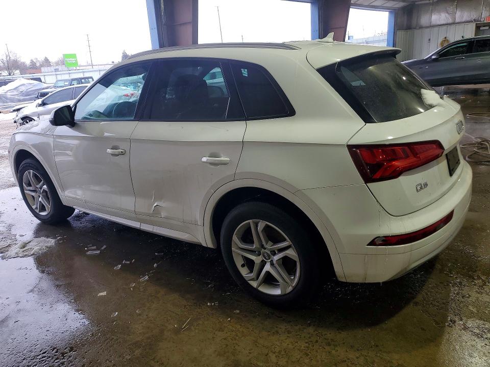2018 Audi Q5 Premium მანქანა იყიდება აუქციონზე, vin: WA1ANAFY6J2013912, აუქციონის ნომერი: 74591415