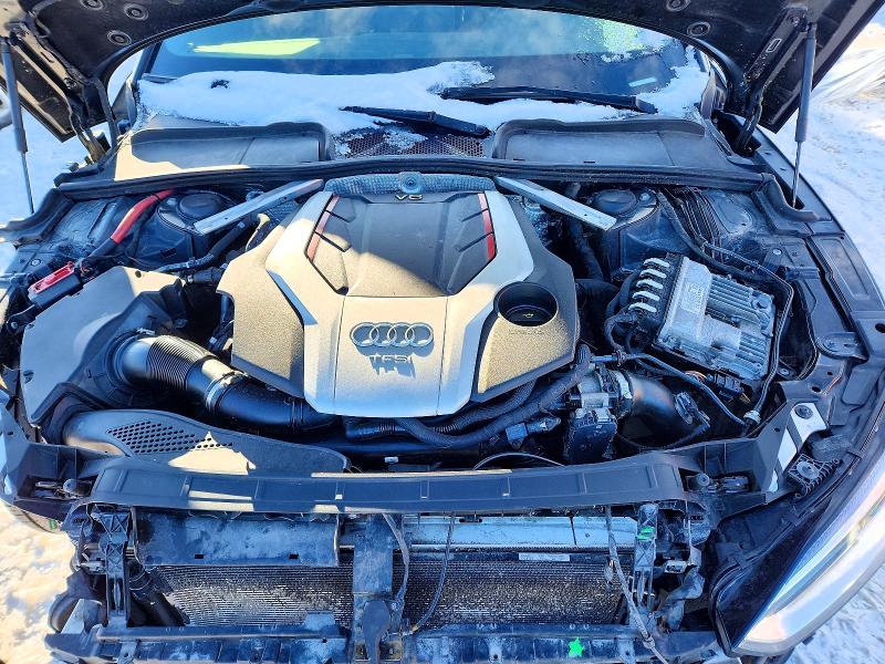 76005585 :رقم المزاد ، WAUC4CF59JA008158 vin ، 2018 Audi S5 مزاد بيع