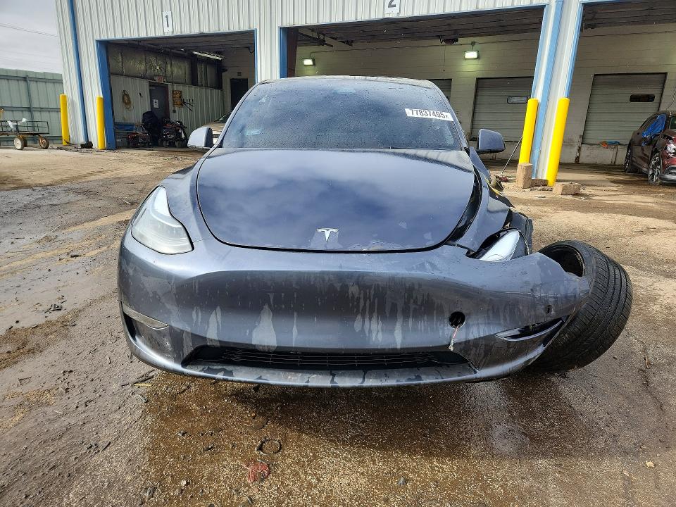 77837495 :رقم المزاد ، 7SAYGDEF3PF711984 vin ، 2023 Tesla Model Y مزاد بيع