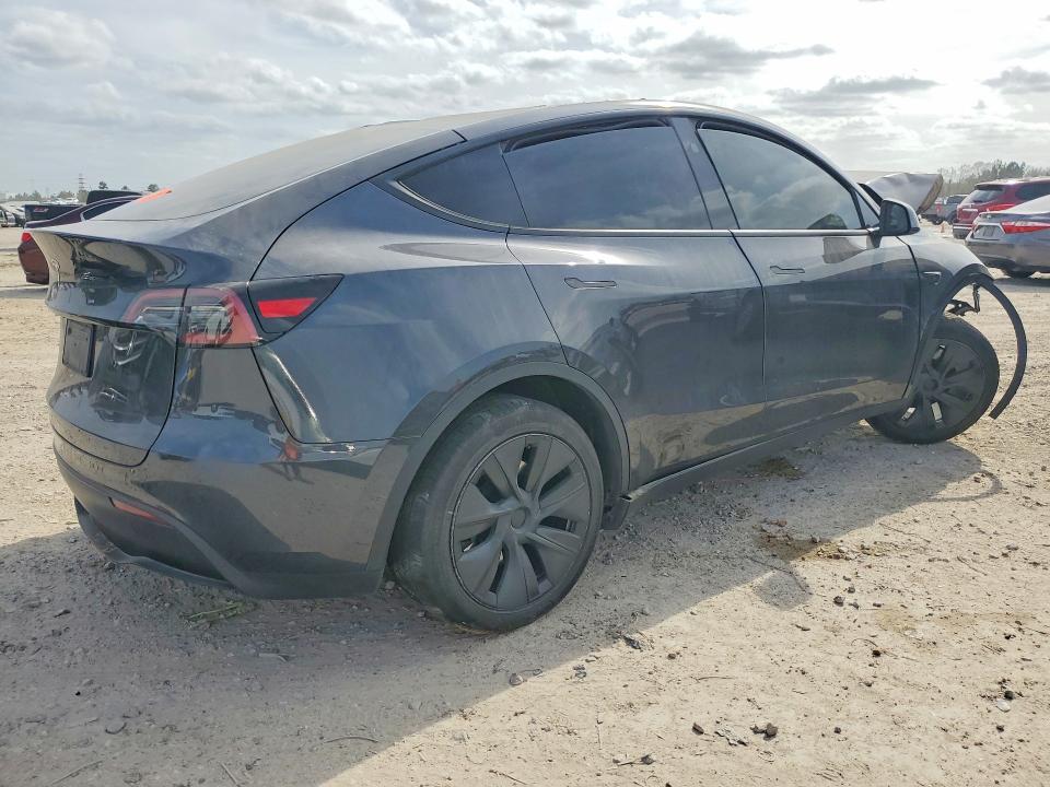 78882525 :رقم المزاد ، 7SAYGDED4RF104610 vin ، 2024 Tesla Model Y مزاد بيع
