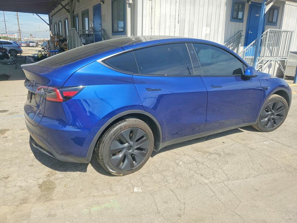 78364345 :رقم المزاد ، 7SAYGDED8RF095264 vin ، 2024 Tesla Model Y مزاد بيع
