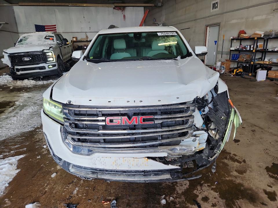 76246195 :رقم المزاد ، 1GKKNRL40NZ112947 vin ، 2022 Gmc Acadia مزاد بيع