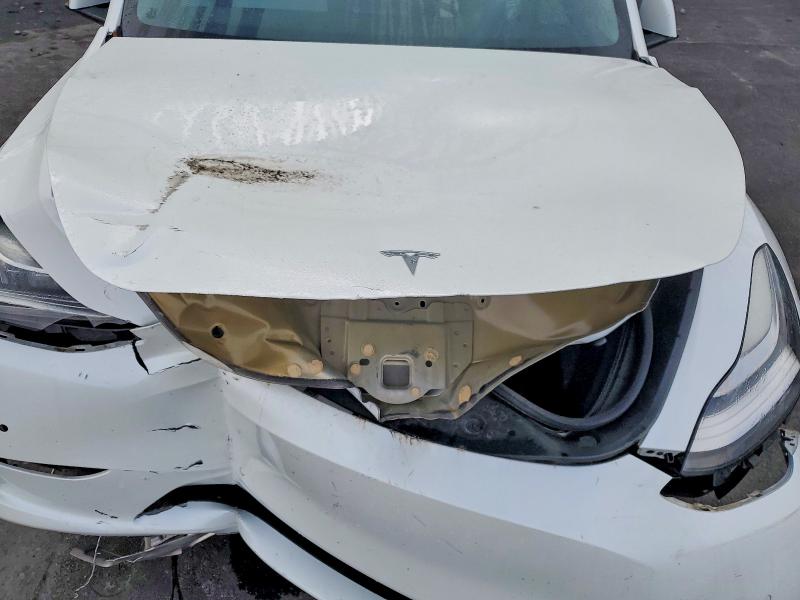 78134415 :رقم المزاد ، 5YJYGDEE6LF046285 vin ، 2020 Tesla Model Y مزاد بيع