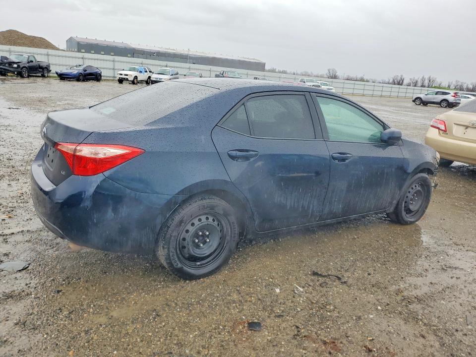 2019 Toyota Corolla მანქანა იყიდება აუქციონზე, vin: 2T1BURHE2KC211601, აუქციონის ნომერი: 76673825