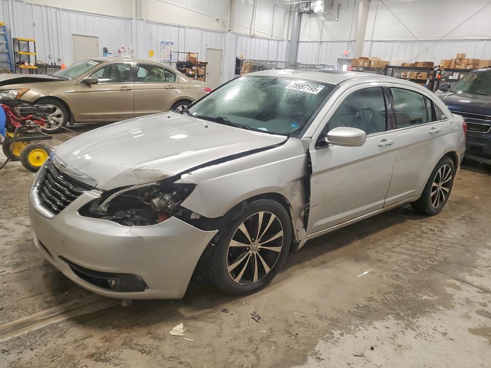 Продажа на аукционе авто 2012 Chrysler 200, vin: 1C3CCBHG9CN178129, номер лота: 78987195