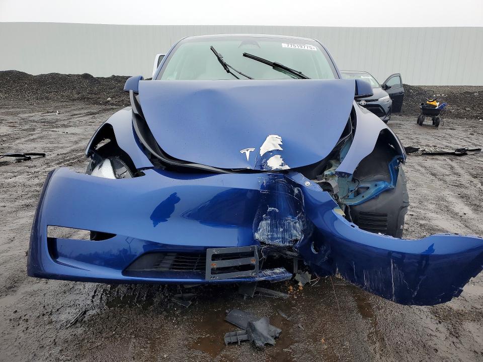 Продаж на аукціоні авто 2023 Tesla Model Y, vin: 7SAYGDEE4PF667355, номер лоту: 77519775