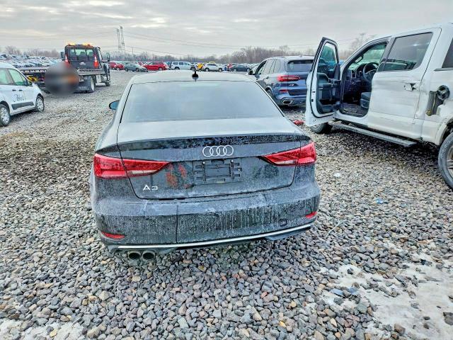 76078735 :رقم المزاد ، WAUAUGFFXH1043969 vin ، 2017 Audi A3 مزاد بيع