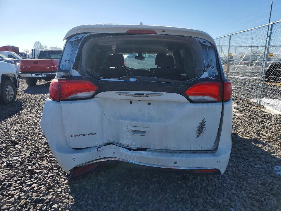 Продажа на аукционе авто 2017 Chrysler Pacifica, vin: 2C4RC1BG4HR670134, номер лота: 76712805