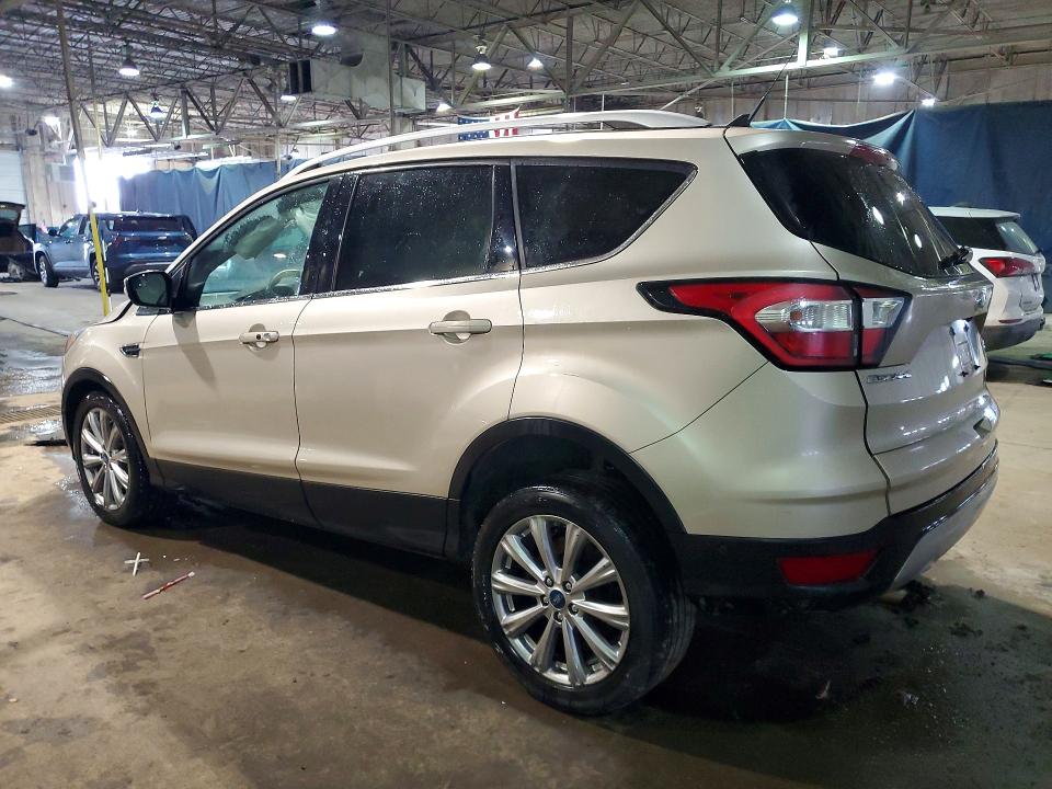Продаж на аукціоні авто 2018 Ford Escape, vin: 1FMCU9J92JUD49217, номер лоту: 76754415