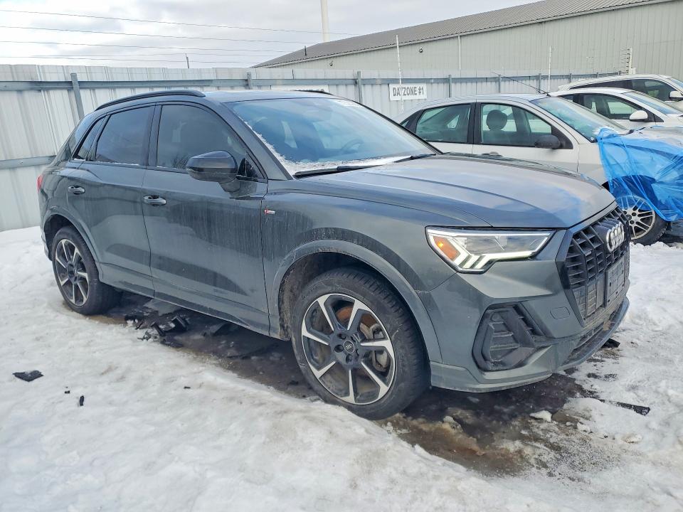 77525985 :رقم المزاد ، WA1EECF31R1200462 vin ، 2024 Audi Q3 مزاد بيع