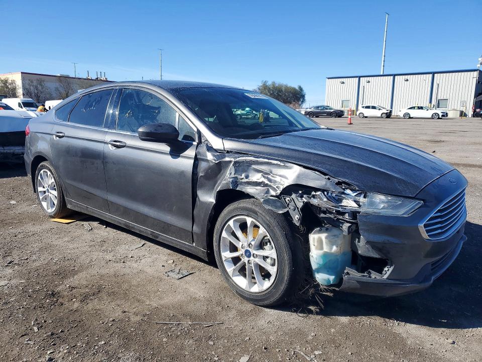 2020 Ford Fusion მანქანა იყიდება აუქციონზე, vin: 3FA6P0LU6LR147681, აუქციონის ნომერი: 78496145