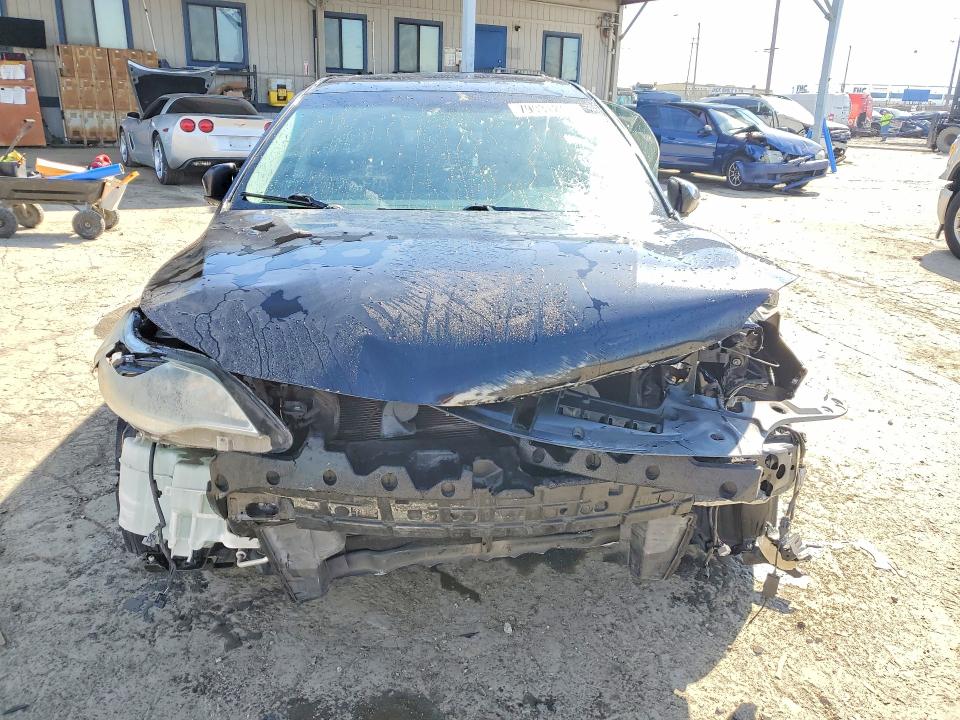 79031245 :رقم المزاد ، 4T1BK1EB0FU172240 vin ، 2015 Toyota Avalon مزاد بيع